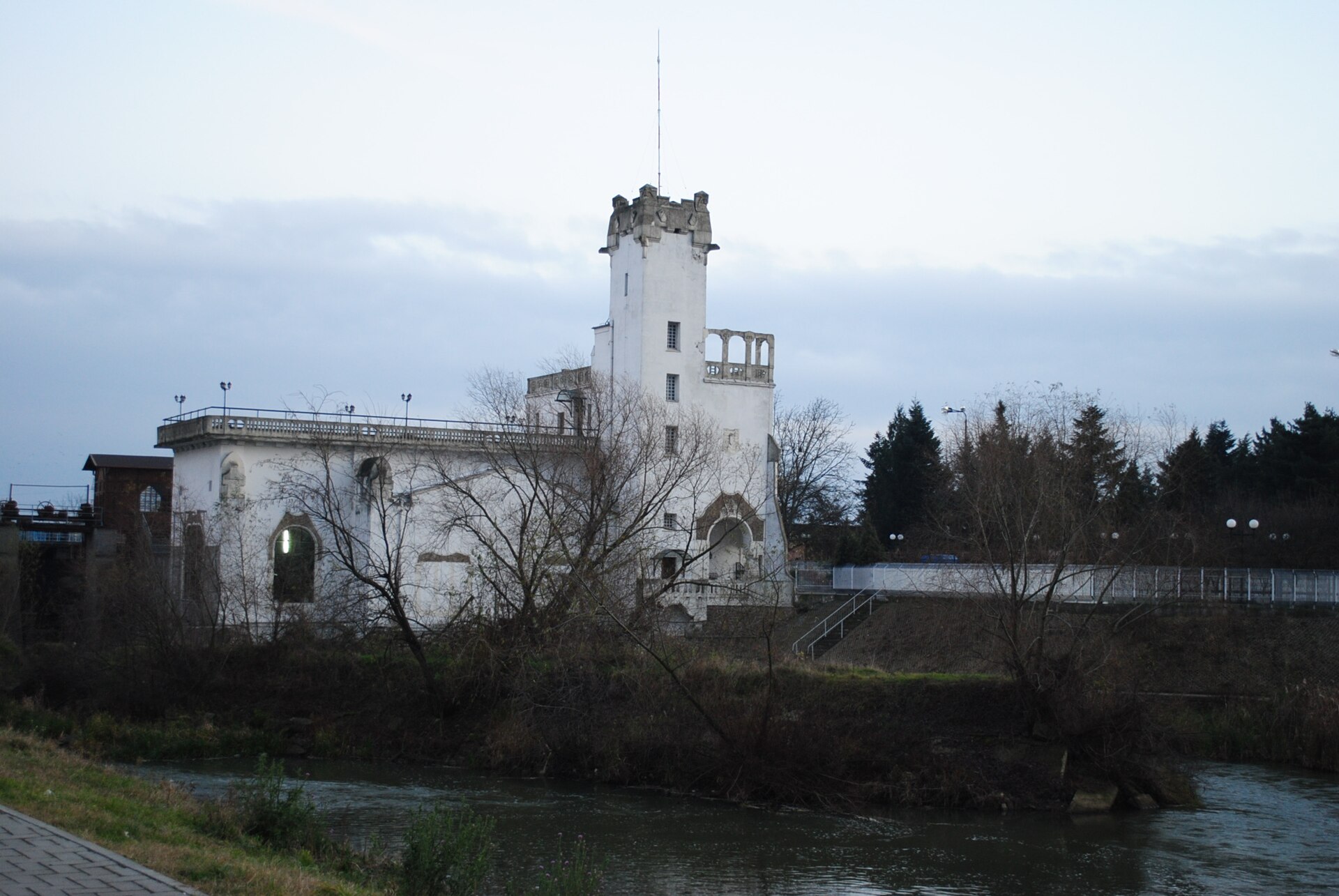 Hidroelectrica headquarters building — imagine de arhivă