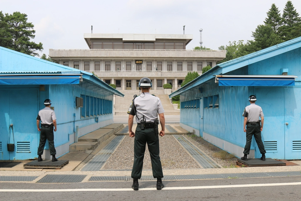 South Korean soldiers DMZ border — imagine de arhivă