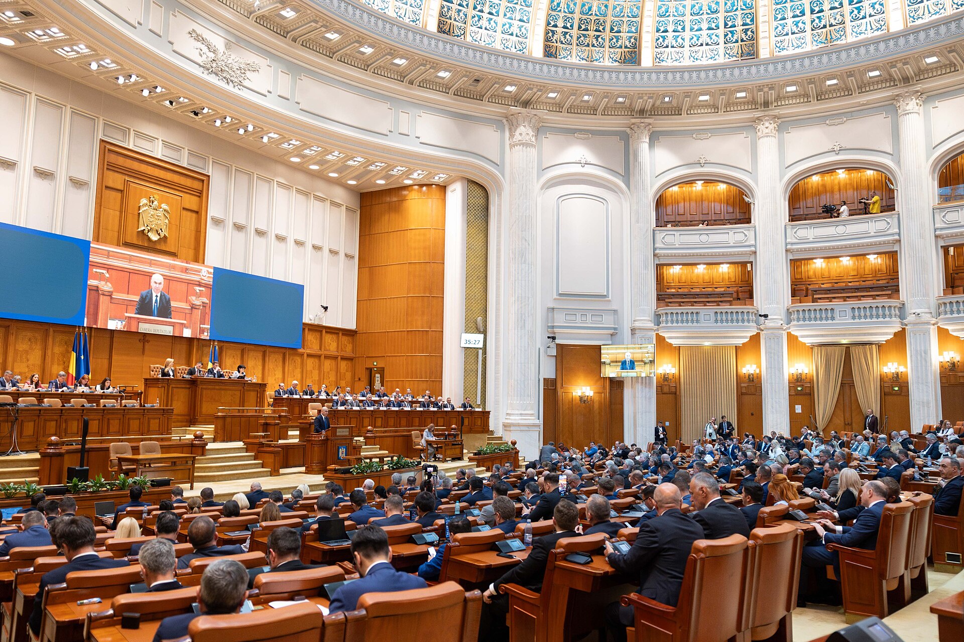 Chamber of Deputies Romania voting — imagine de arhivă